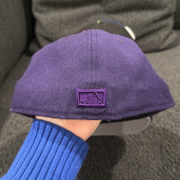 New Era 59 Fifty (7 5/8) - Picture 2 of 4